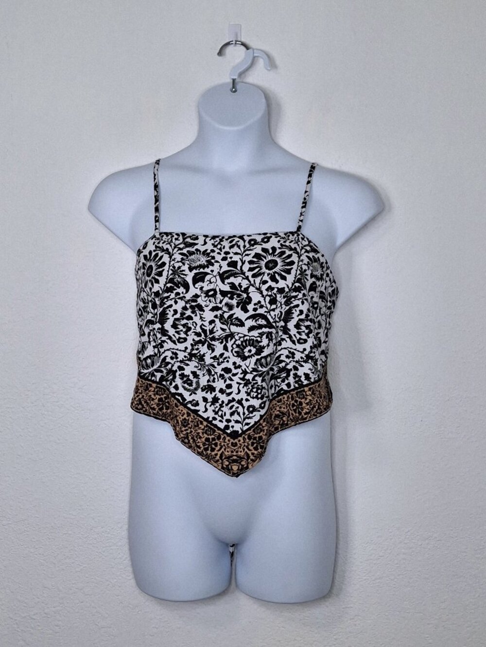 Midnight Sky Floral Handkerchief Top Floral Sz L Crop Neutral Minimalist Boho - Picture 3 of 9